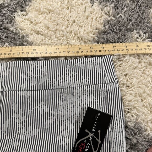 Rekucci Ease Into Comfort Capri Pants Black White Stripe Sz‎ 14 NWT - Picture 3 of 7
